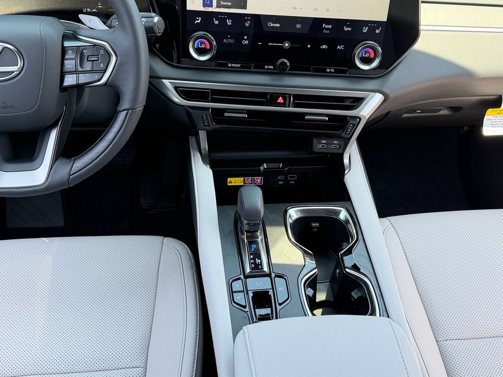New 2026 Lexus RX 350h AWD/4WD image 10