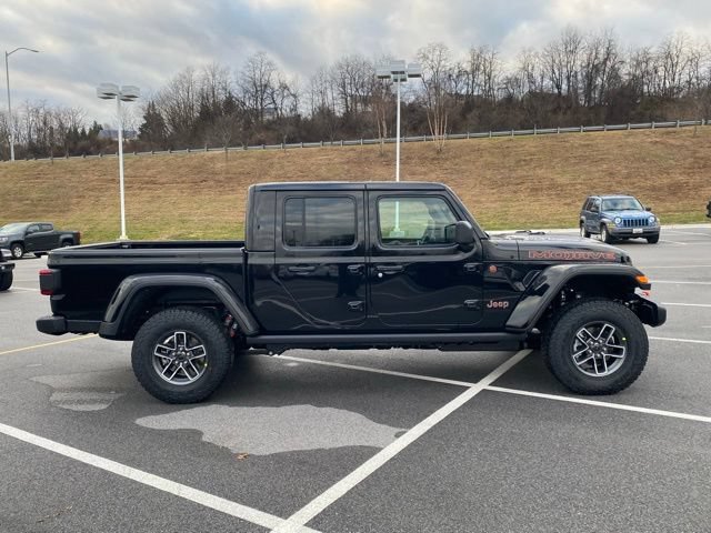 New 2026 Jeep Gladiator Mojave w/ Safety Group AWD/4WD image 9