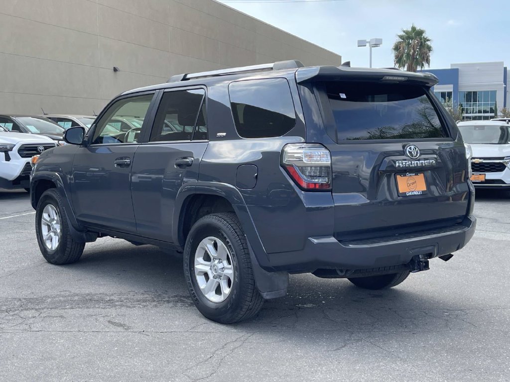 Used 2024 Toyota 4Runner SR5 Premium w/ Moonroof Package AWD/4WD image 5