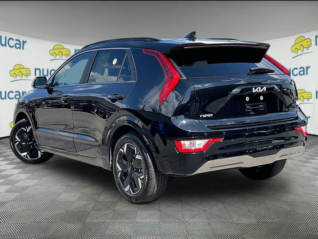 Used 2025 Kia Niro Wind w/ Wind Preserve Package FWD image 4