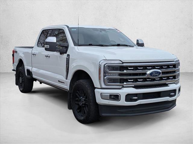 Used 2024 Ford F250 Platinum video 3