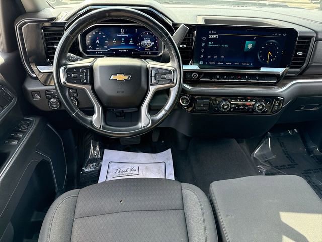 Used 2024 Chevrolet Silverado 2500 LT AWD/4WD image 14