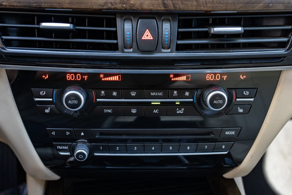 Used 2015 BMW X5 xDrive35d AWD/4WD image 19