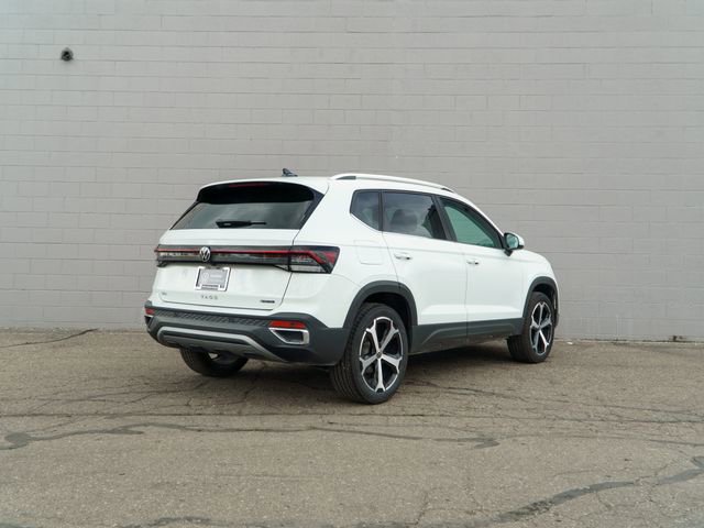 Used 2025 Volkswagen Taos SEL AWD/4WD image 7