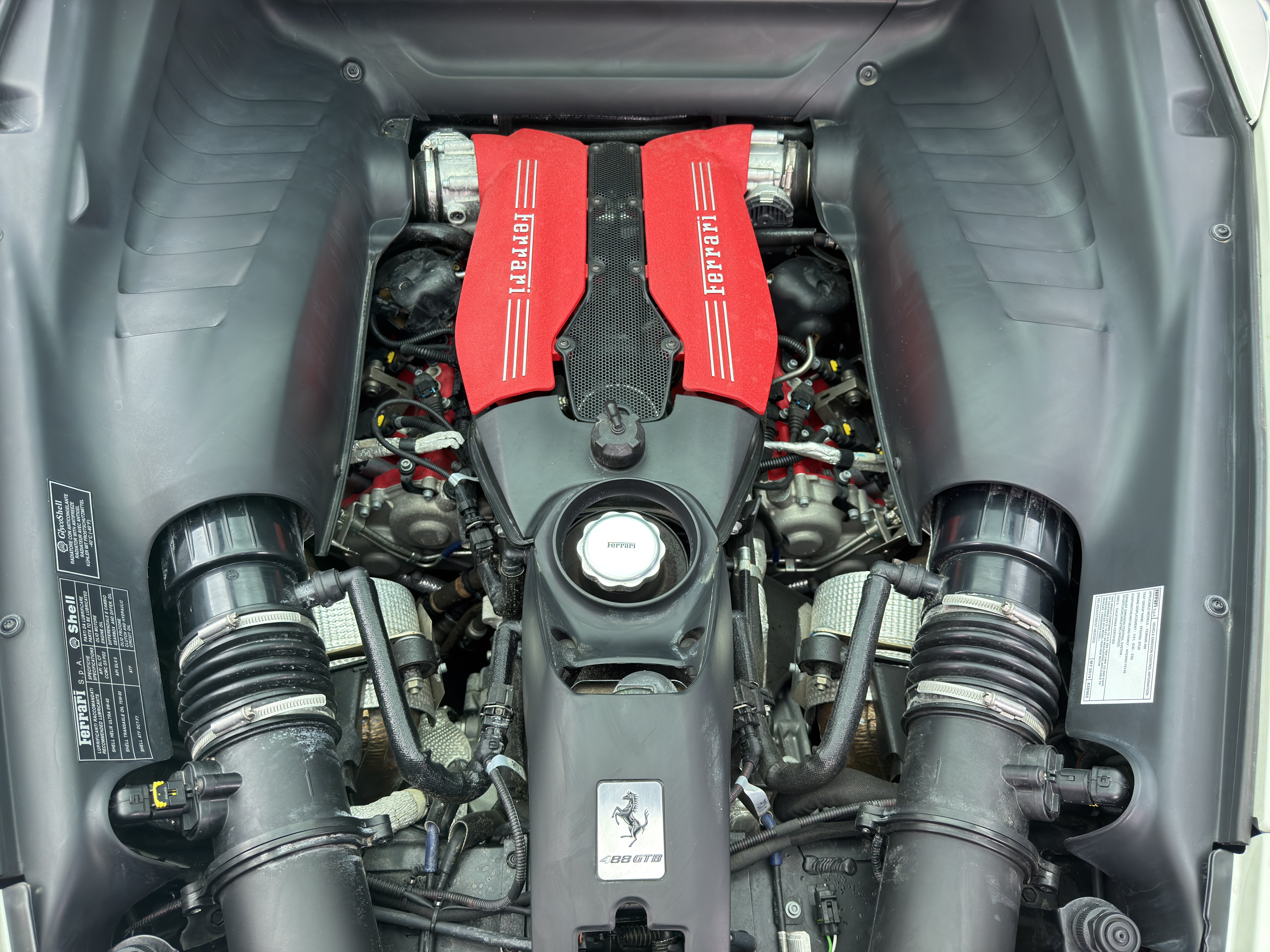 Used 2019 Ferrari 488 GTB RWD image 54