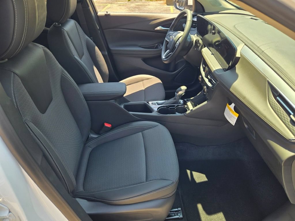 New 2026 Buick Encore GX Preferred w/ Comfort Package AWD/4WD image 15