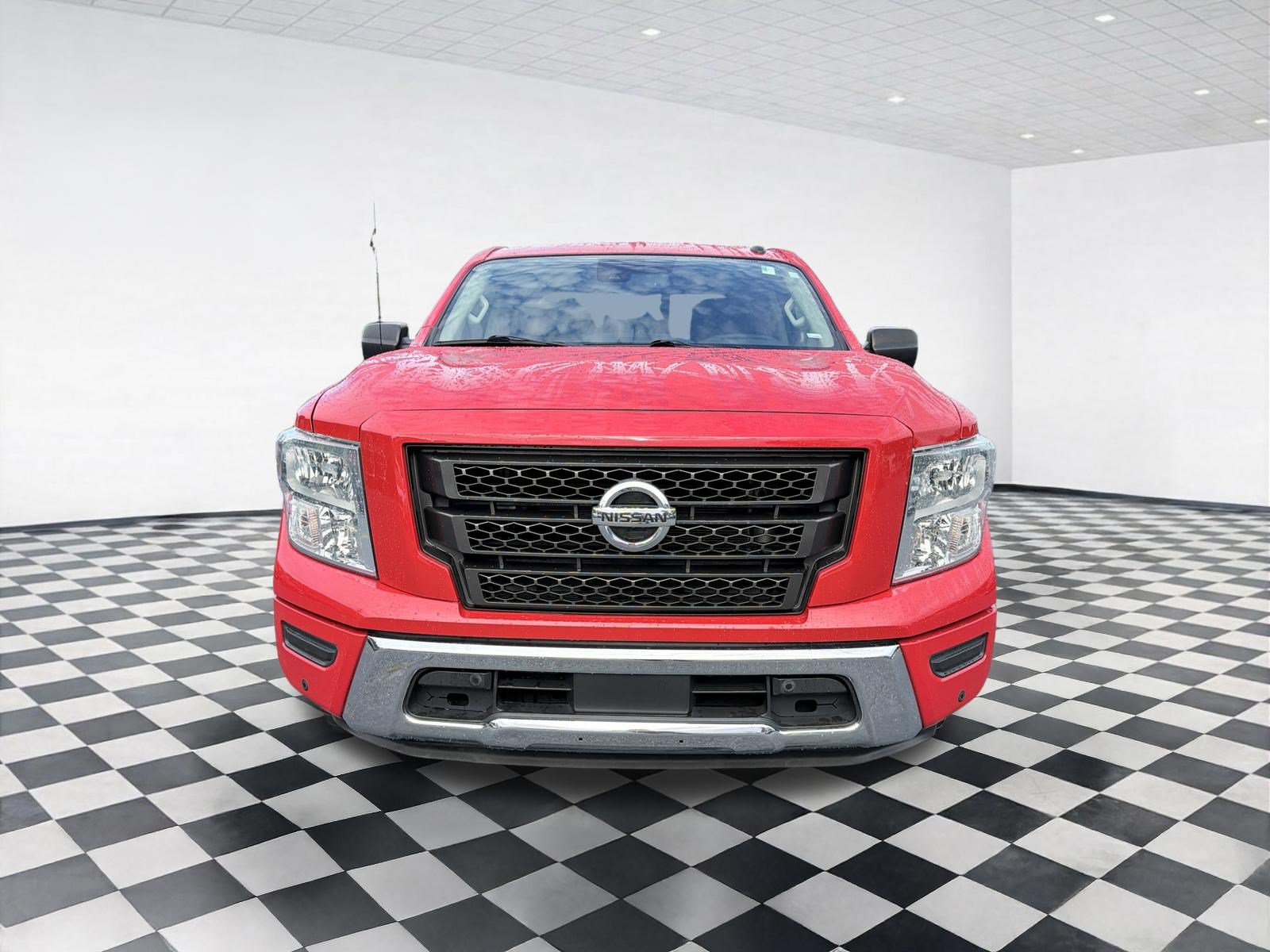 Used 2021 Nissan Titan SV w/ SV Convenience Package RWD image 7
