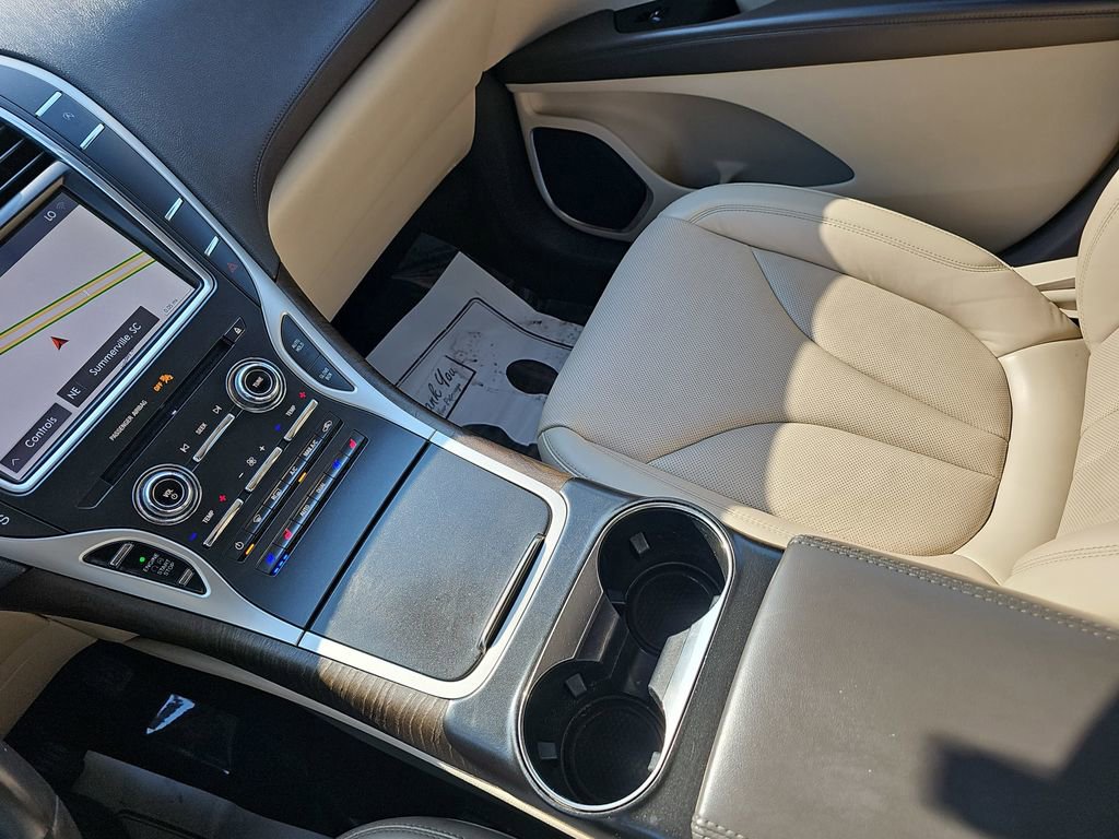 Used 2020 Lincoln Nautilus Reserve FWD image 29