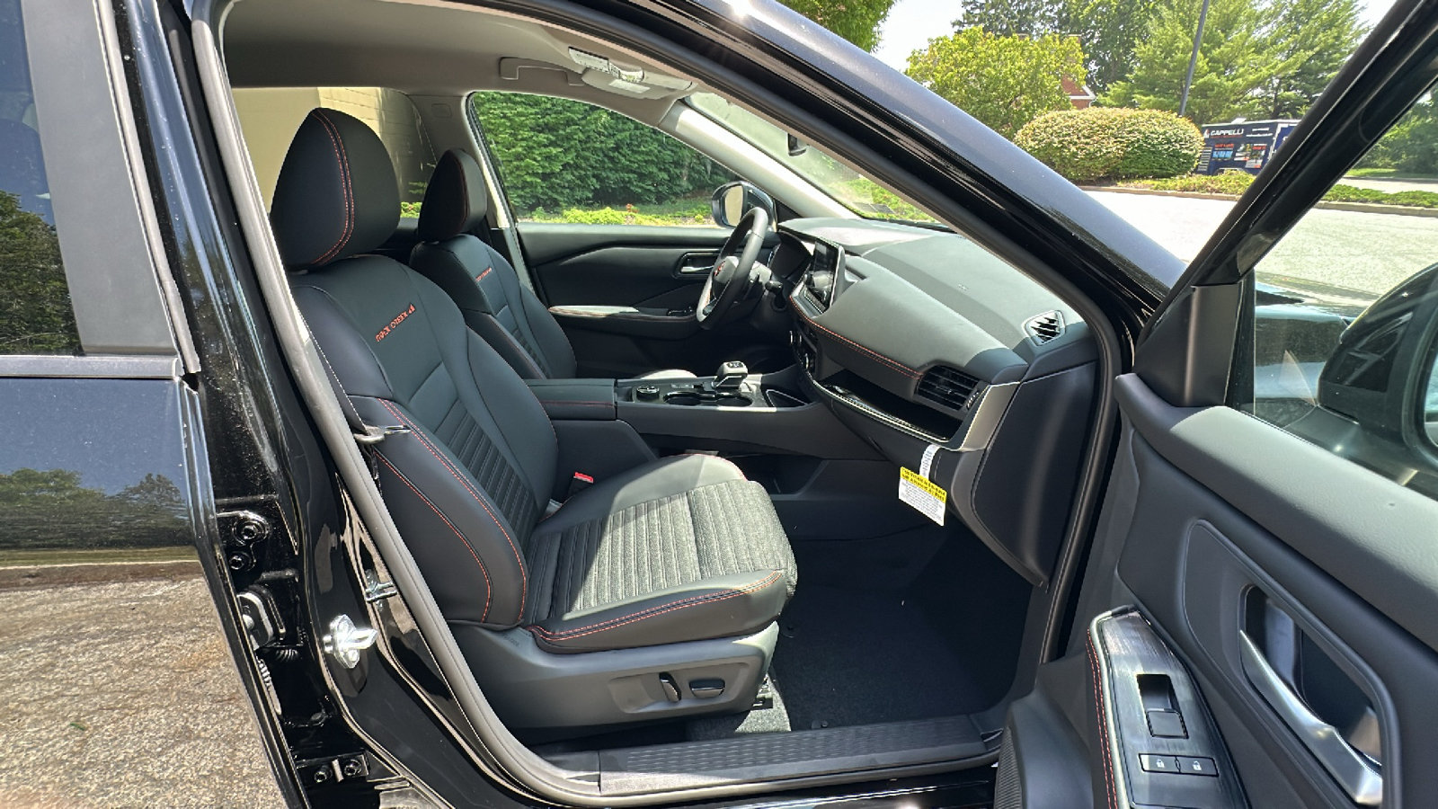 New 2026 Nissan Rogue SV AWD/4WD image 8