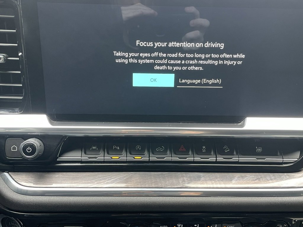 Certified 2024 Chevrolet Silverado 1500 LTZ image 40