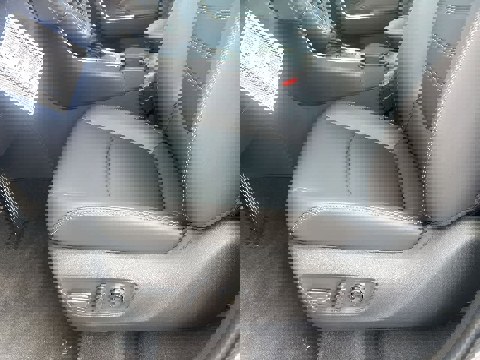 New 2025 Toyota RAV4 XLE Premium w/ Weather Package image 18