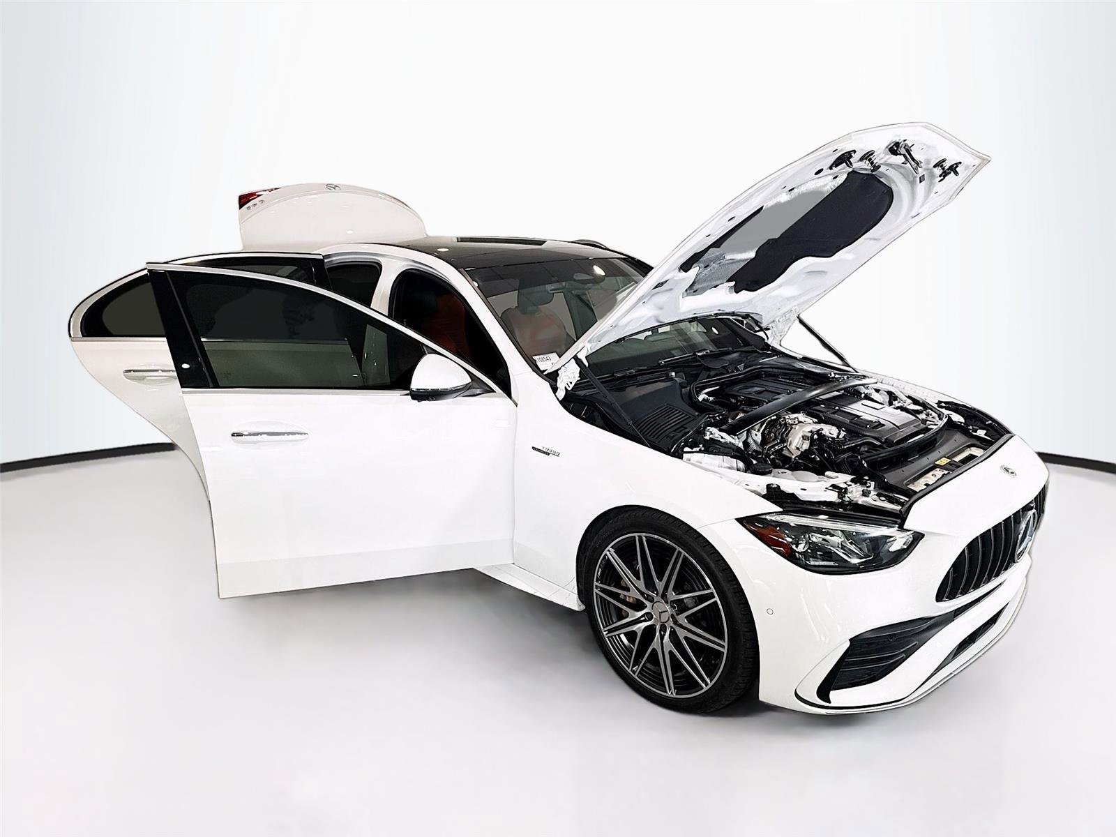 Used 2023 Mercedes-Benz C 43 AMG 4MATIC Sedan image 39