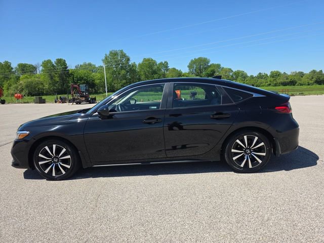 Used 2024 Honda Civic EX-L image 10