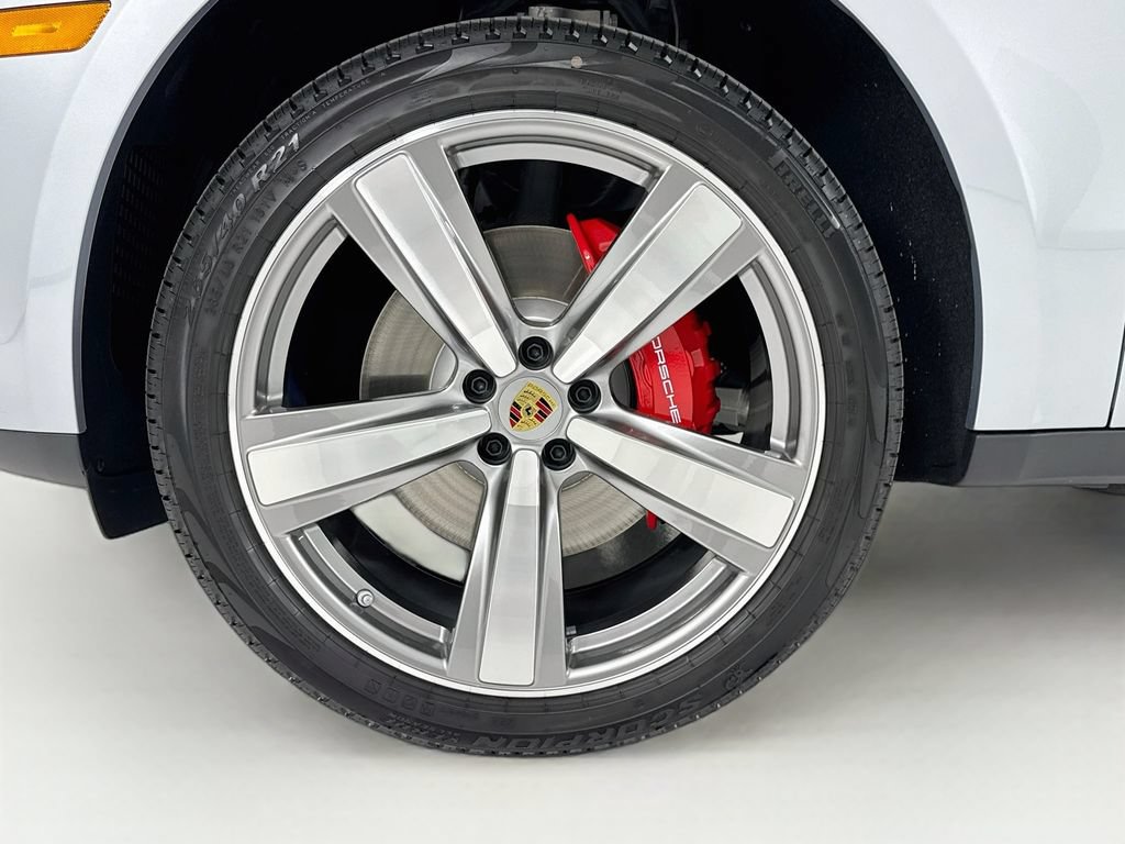 New 2026 Porsche Macan S AWD/4WD image 33