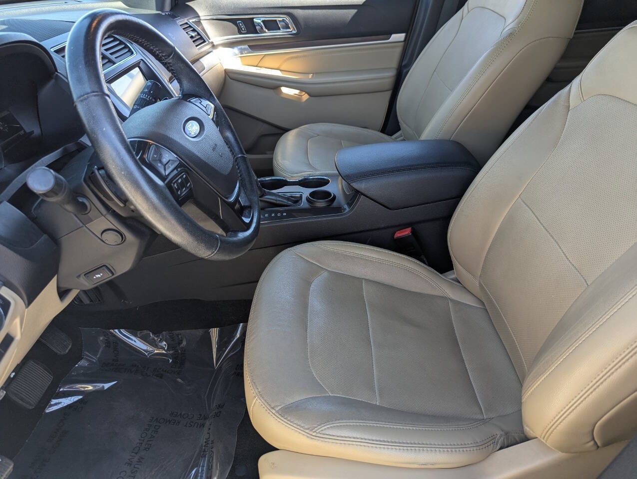 Used 2017 Ford Explorer Limited w/ Equipment Group 301A image 25