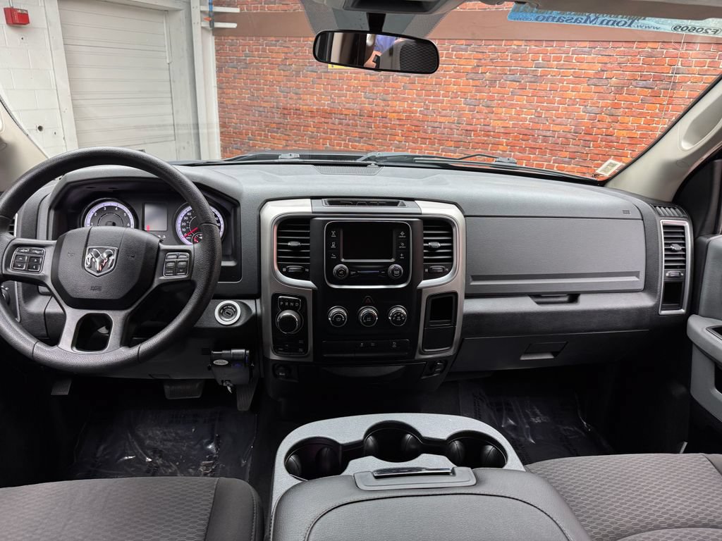 Used 2020 RAM 1500 Warlock AWD/4WD image 13