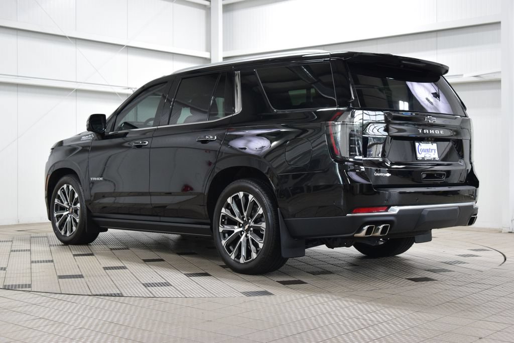 Used 2025 Chevrolet Tahoe High Country AWD/4WD image 6