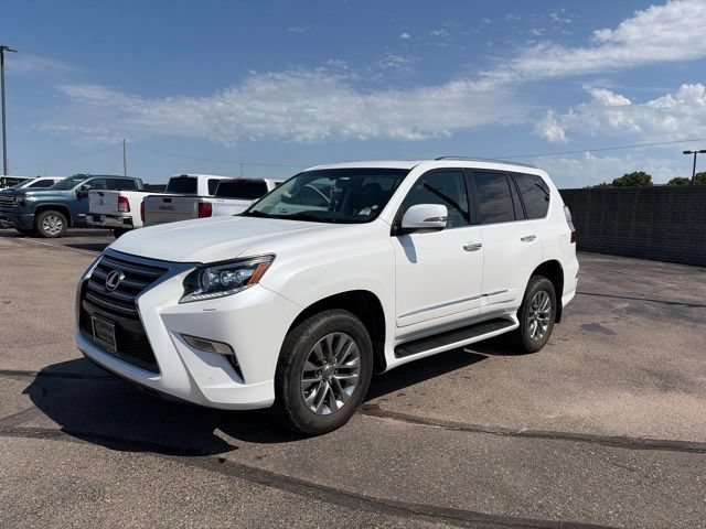 Used 2016 Lexus GX 460 Luxury w/ Preferred Accessory Package AWD/4WD image 3