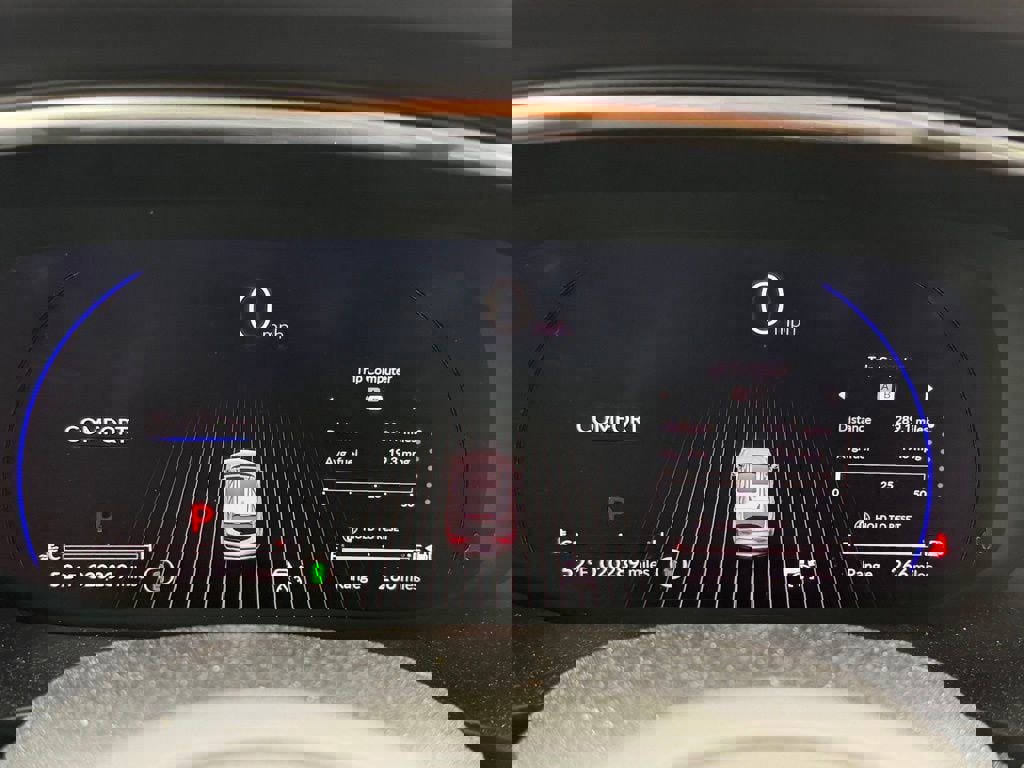 Used 2023 Acura MDX SH-AWD w/ Technology Package image 14