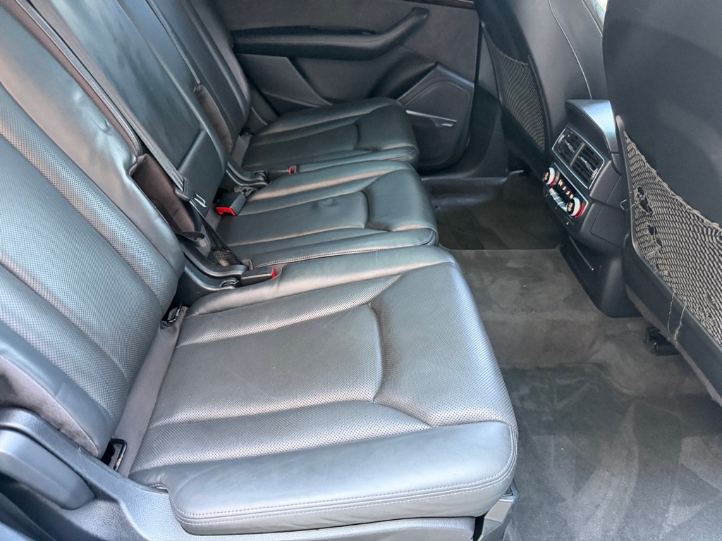 Used 2017 Audi Q7 3.0T Prestige w/ Prestige Package AWD/4WD image 22