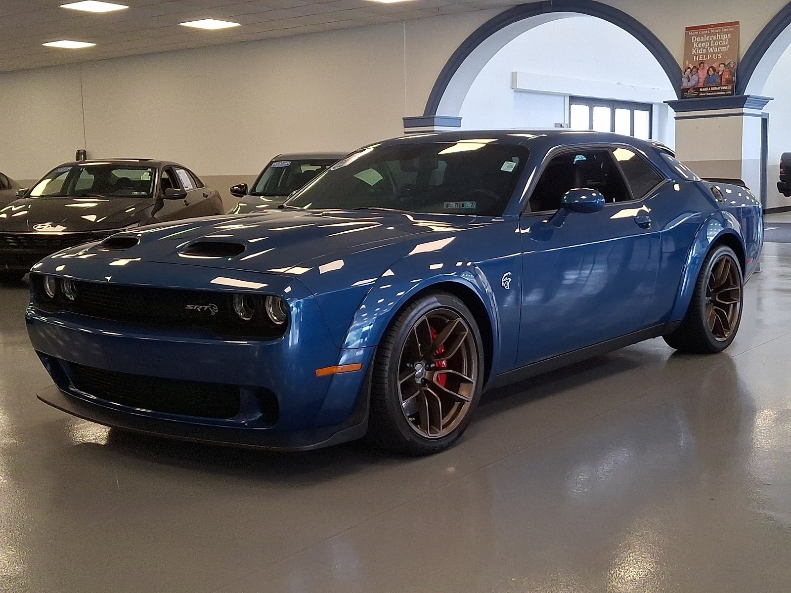 Used 2023 Dodge Challenger SRT Hellcat RWD image 3