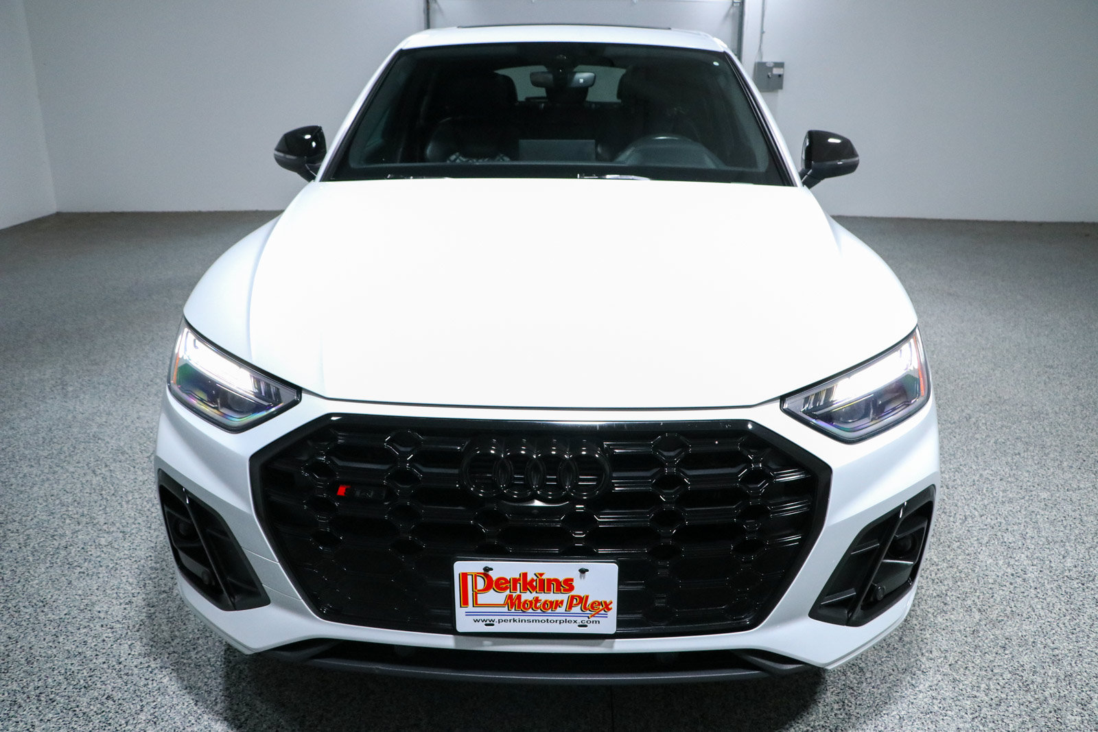 Used 2023 Audi SQ5 Premium Plus w/ Premium Plus Package AWD/4WD image 4