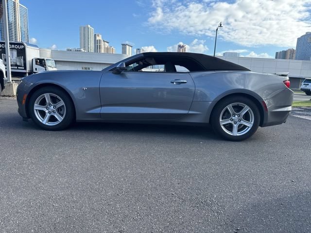 Used 2022 Chevrolet Camaro LT RWD image 12