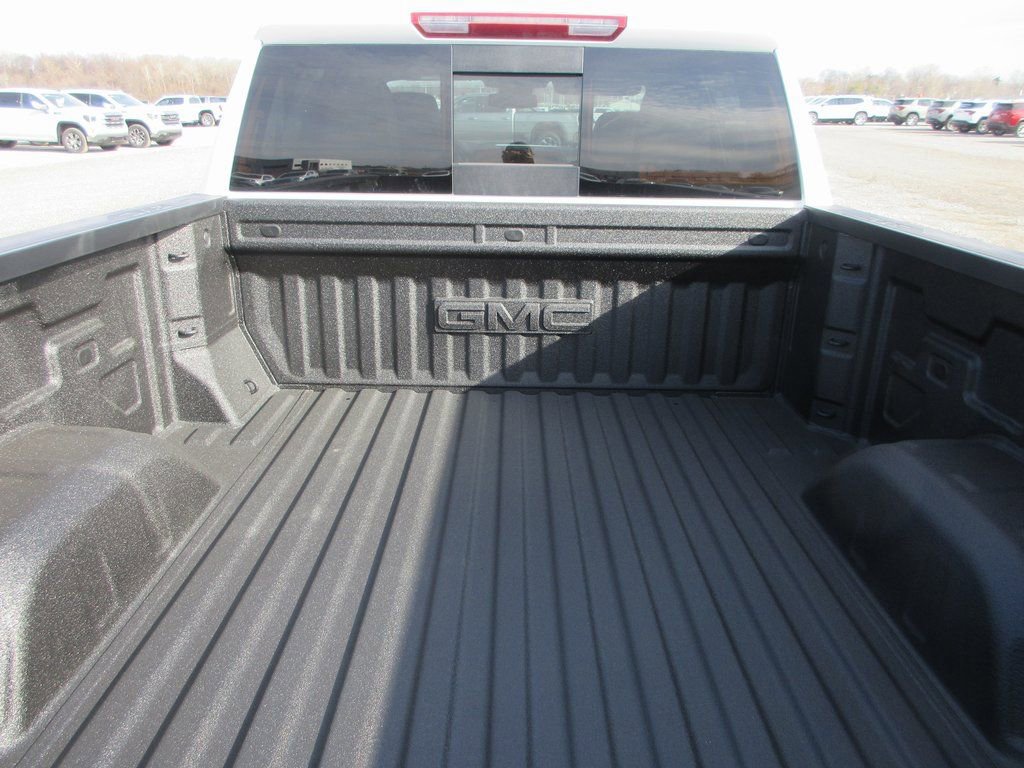 New 2026 GMC Sierra 1500 SLT w/ SLT Premium Plus Package image 7