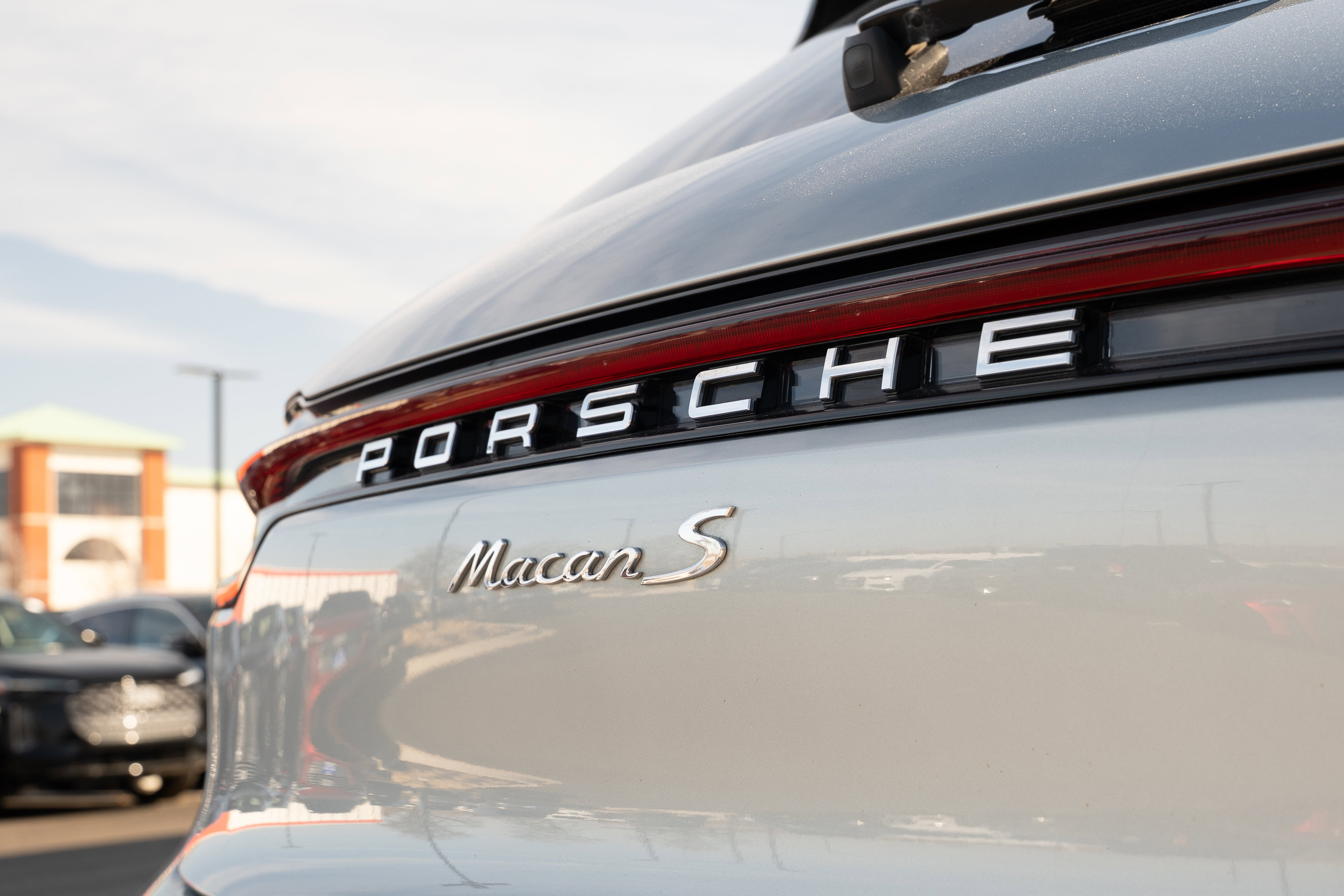 Used 2019 Porsche Macan S image 33