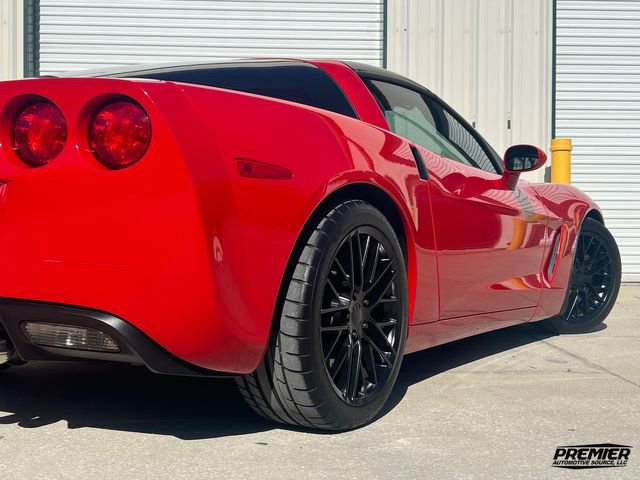 Used 2009 Chevrolet Corvette Coupe w/ Z51 Performance Package image 12