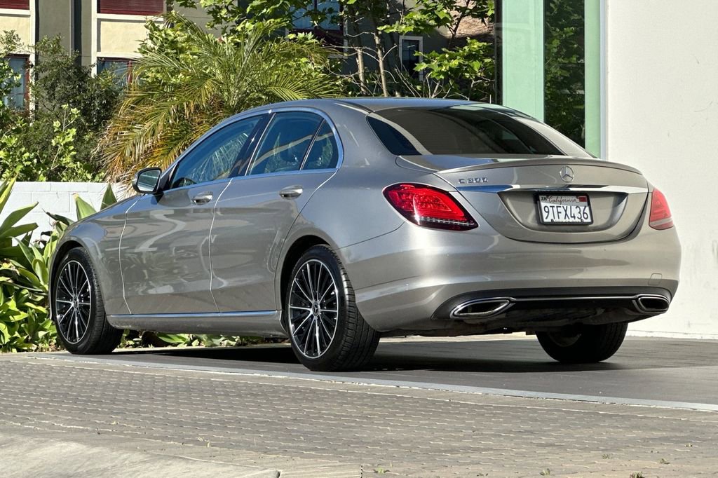 Used 2019 Mercedes-Benz C 300 Sedan image 5