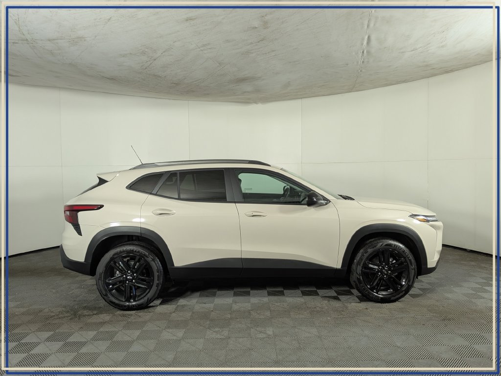 New 2026 Chevrolet Trax ACTIV w/ Driver Confidence Package FWD image 6