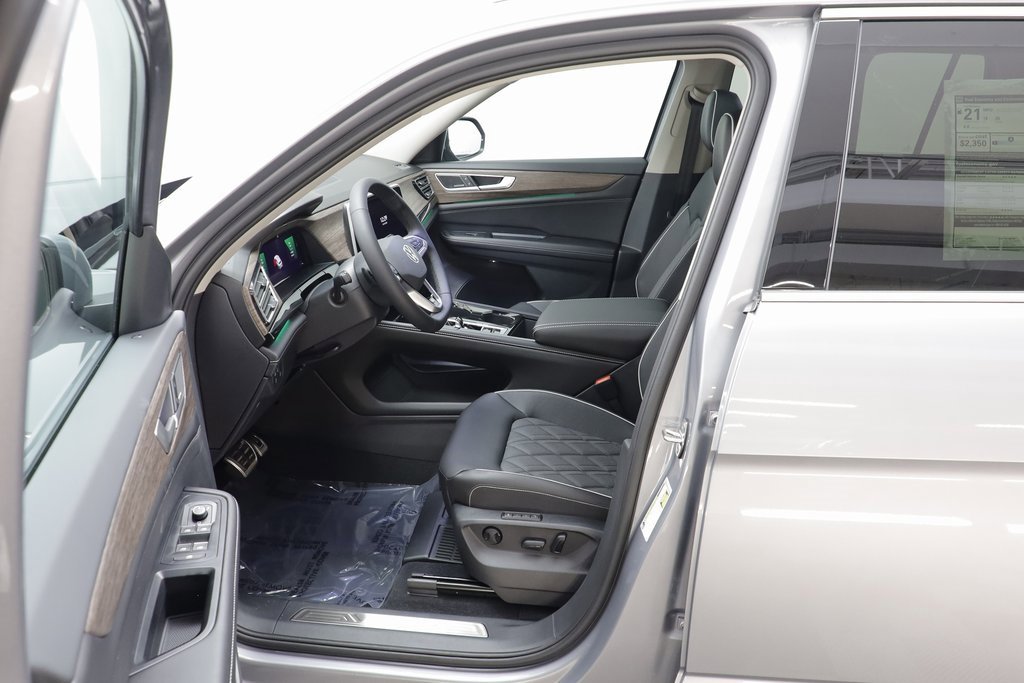 New 2026 Volkswagen Atlas SEL Premium R-Line image 6