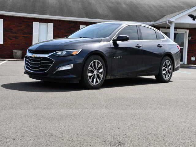 Used 2023 Chevrolet Malibu LT image 3