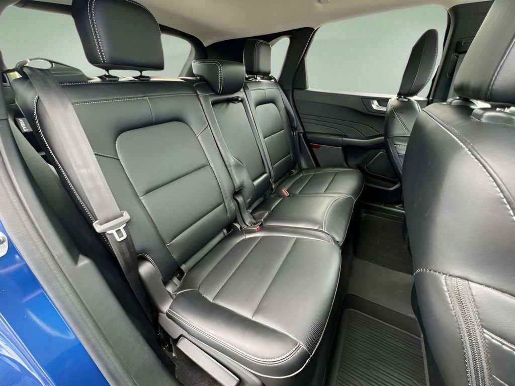 Used 2023 Ford Escape Platinum image 26