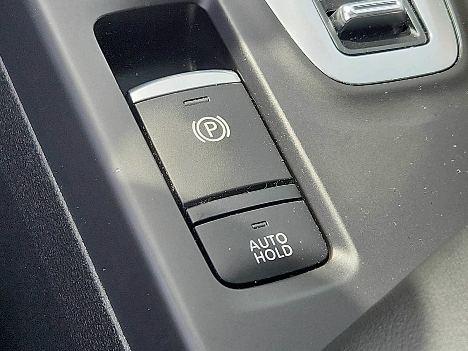 Used 2023 INFINITI QX50 Luxe AWD/4WD image 26