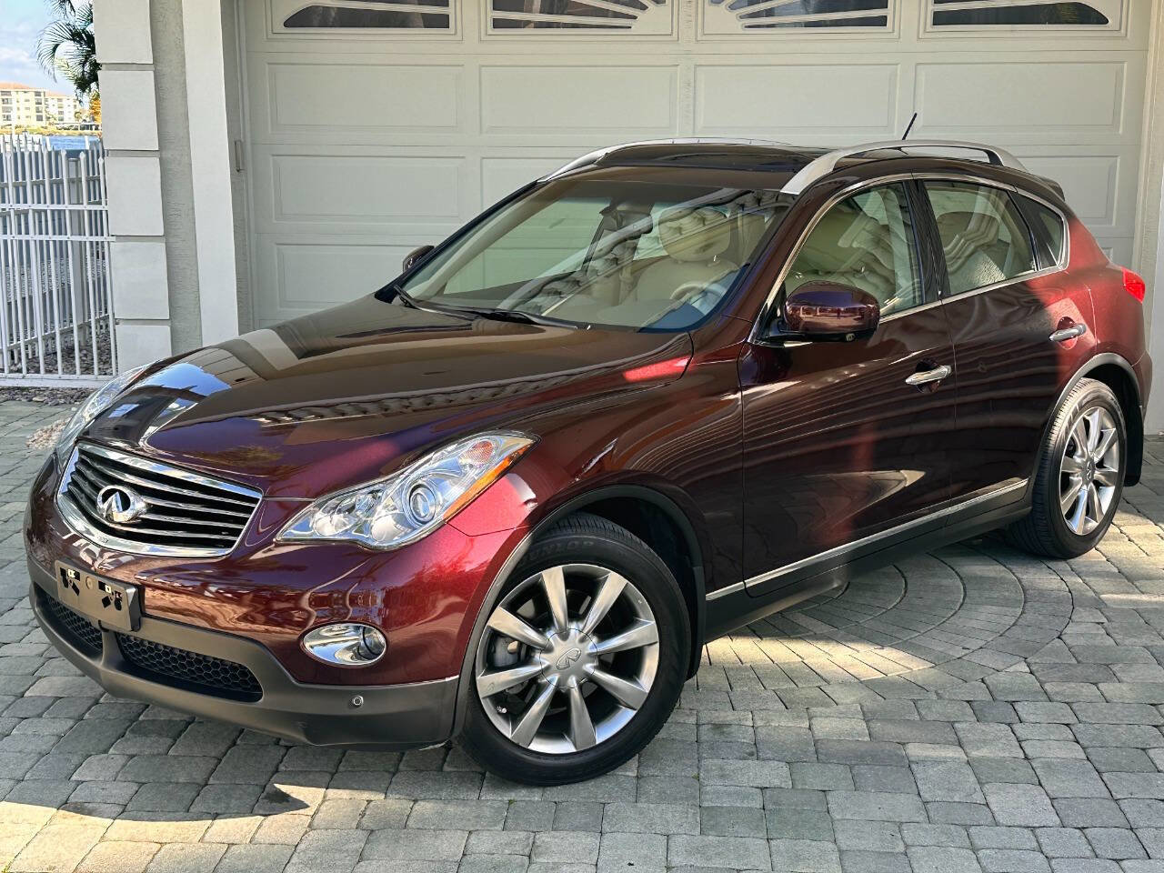 Used 2011 INFINITI EX35 Journey w/ Premium Pkg AWD/4WD image 4