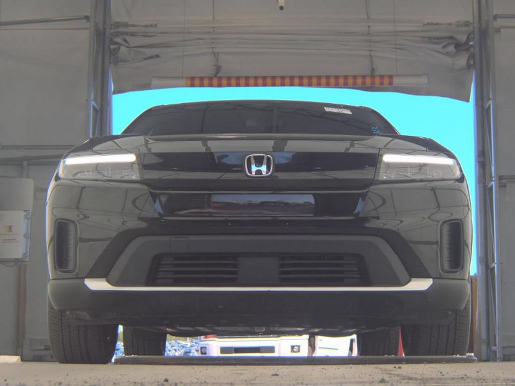 Used 2024 Honda Prologue EX image 3
