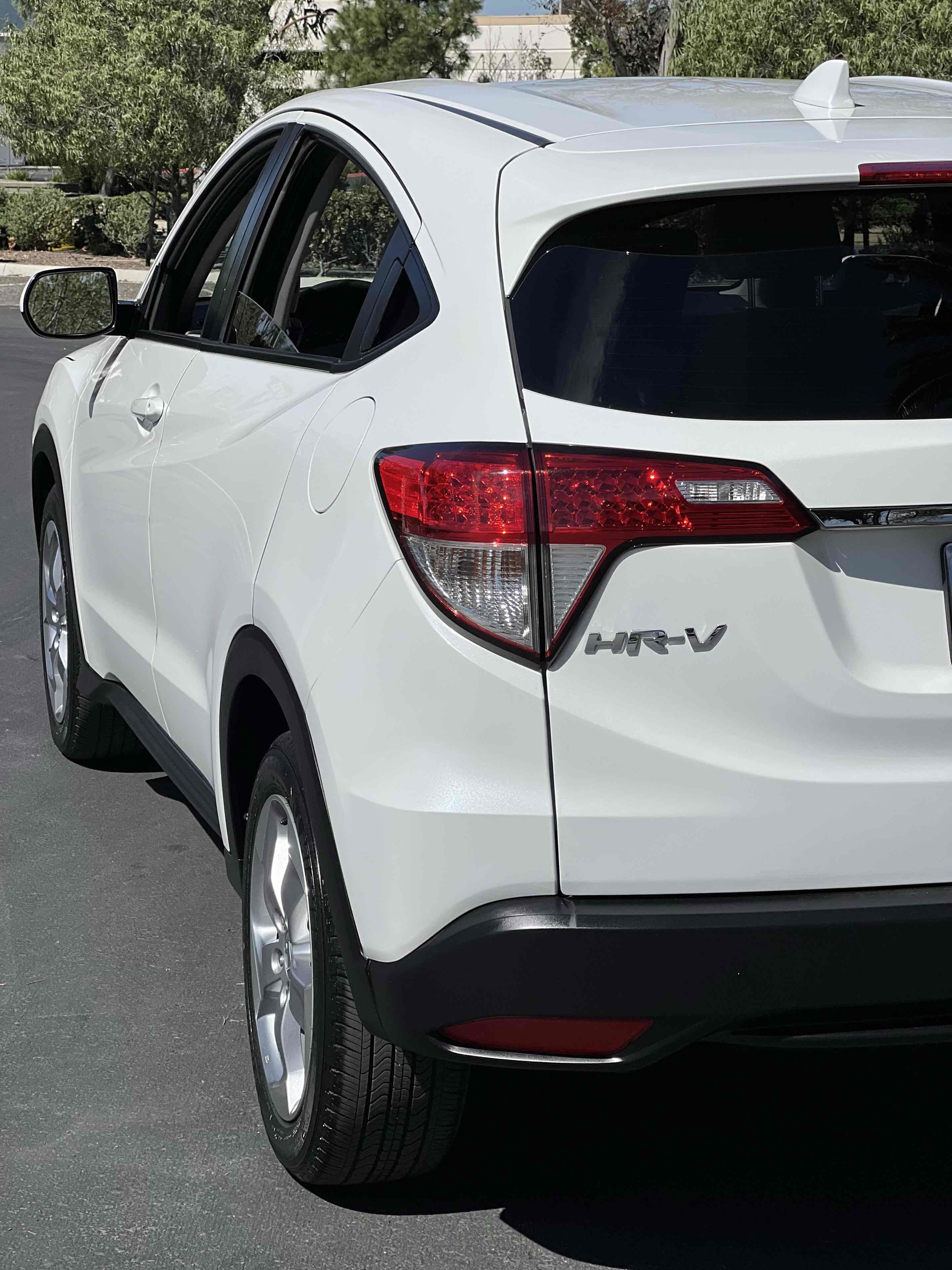 Used 2022 Honda HR-V LX image 59