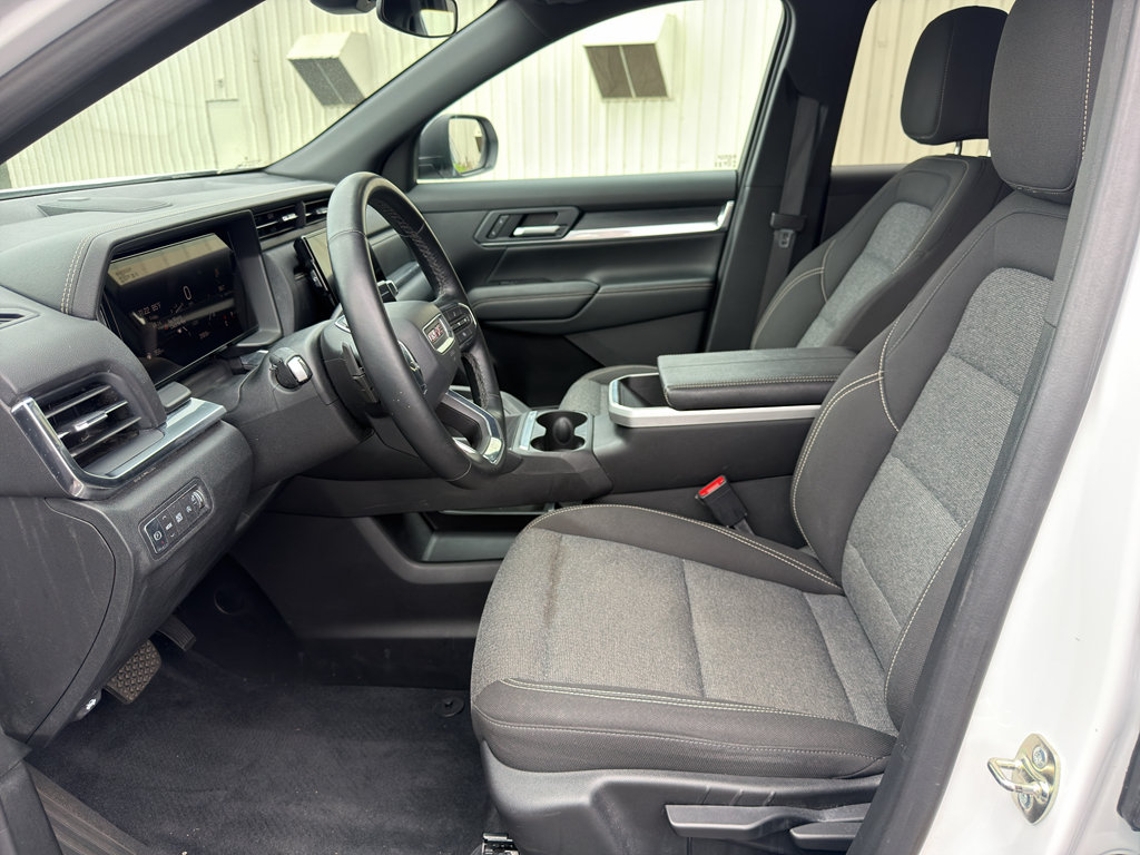 Used 2025 GMC Terrain Elevation FWD image 20