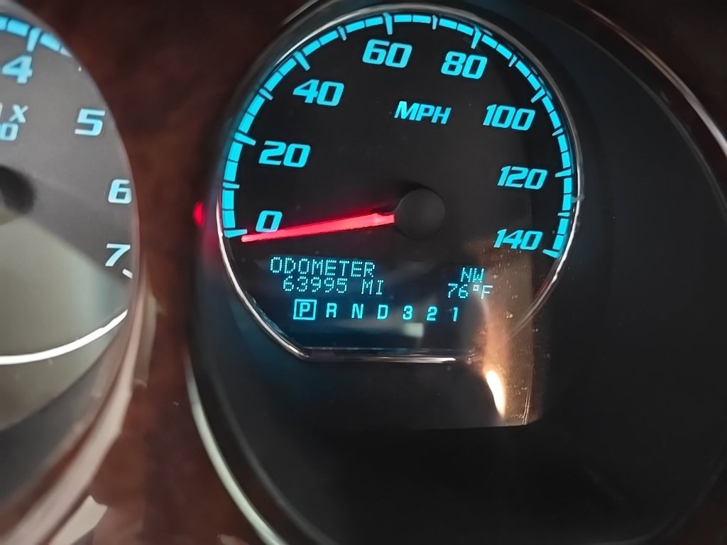 Used 2011 Buick Lucerne CXL FWD image 7