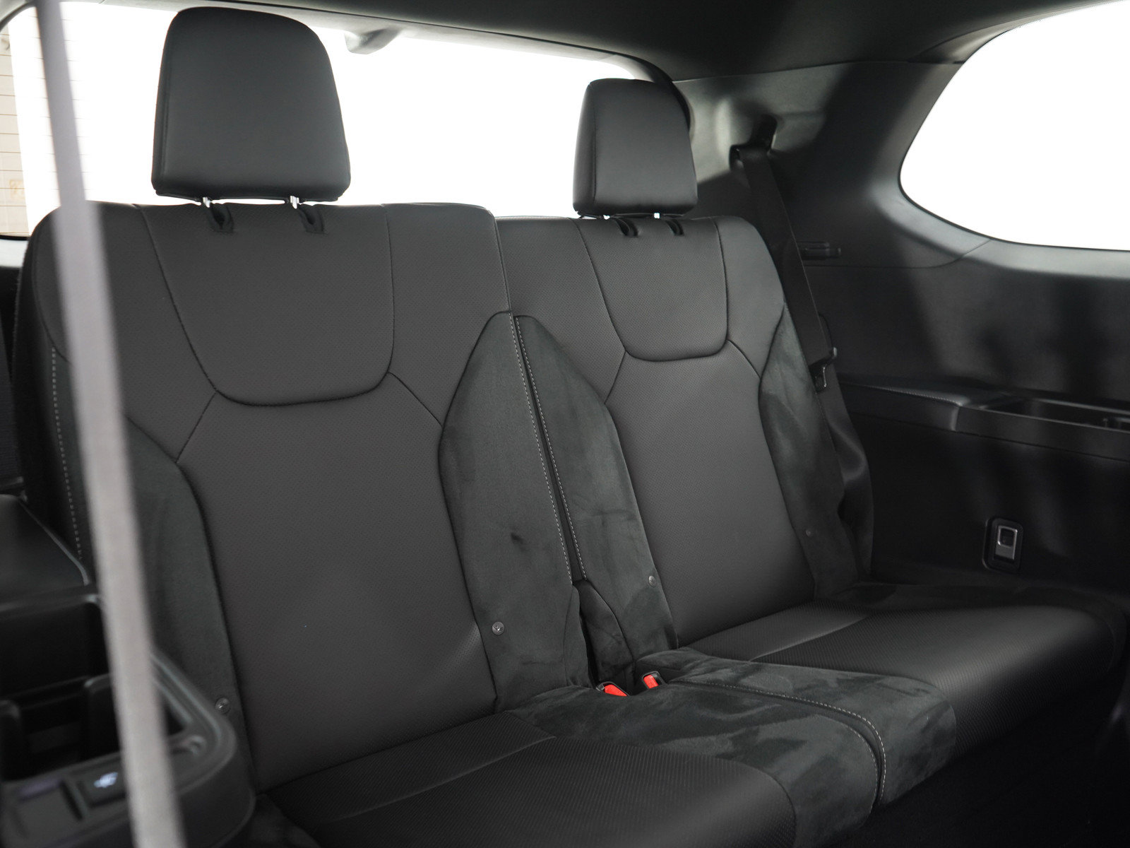 Used 2024 Lexus TX 500h AWD image 15