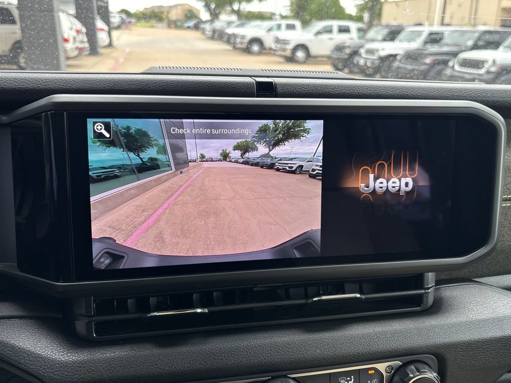 New 2026 Jeep Gladiator Sport AWD/4WD image 18