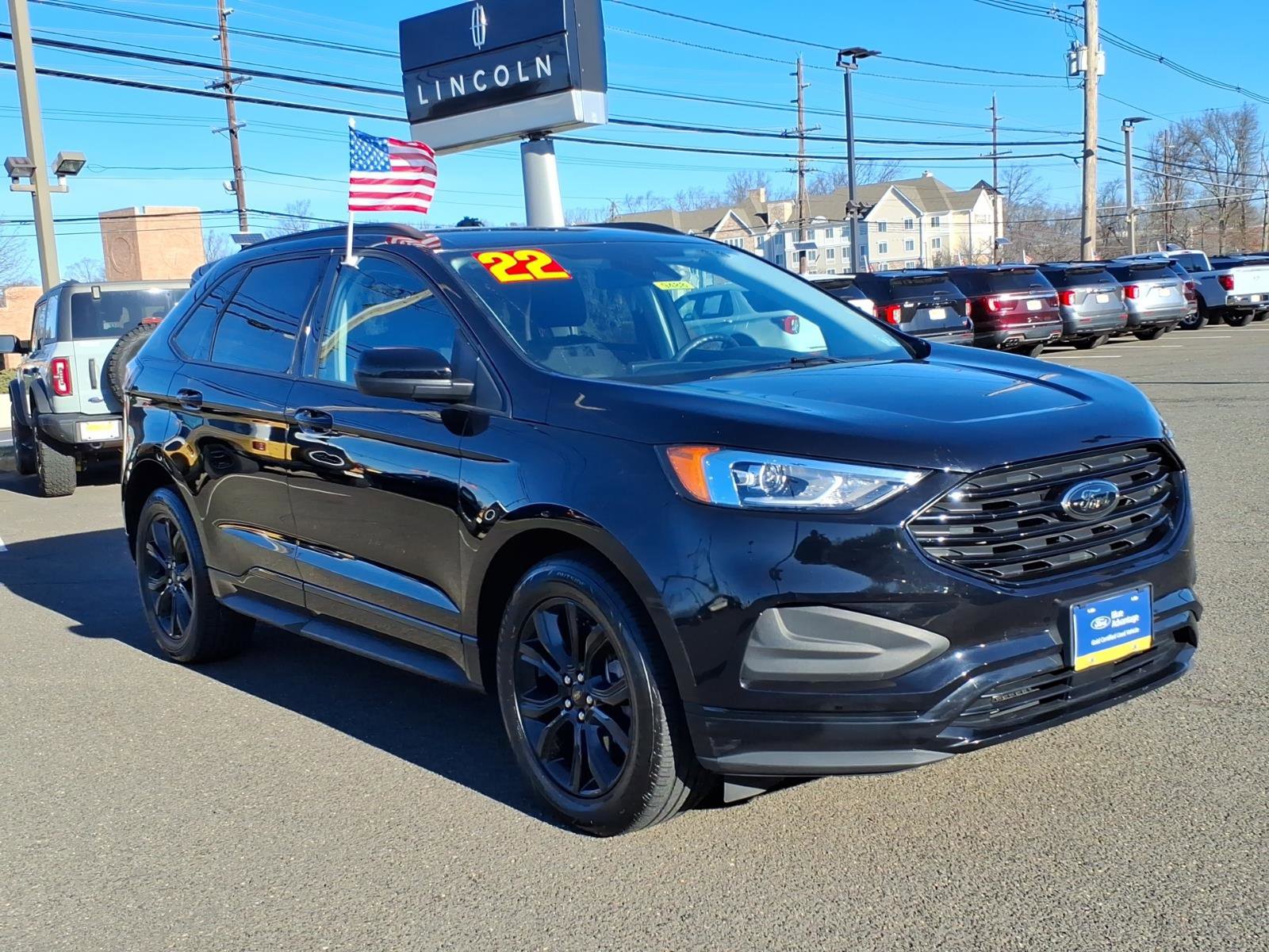 Certified 2022 Ford Edge SE w/ Black Appearance Package image 1