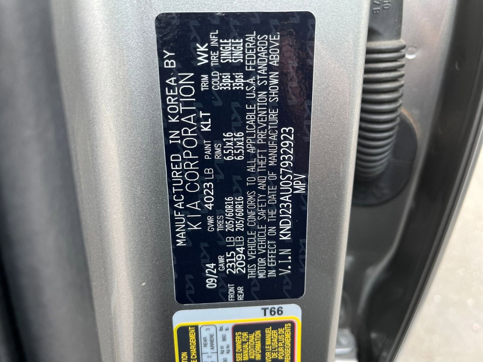 Used 2025 Kia Soul LX w/ LX Technology Package image 27