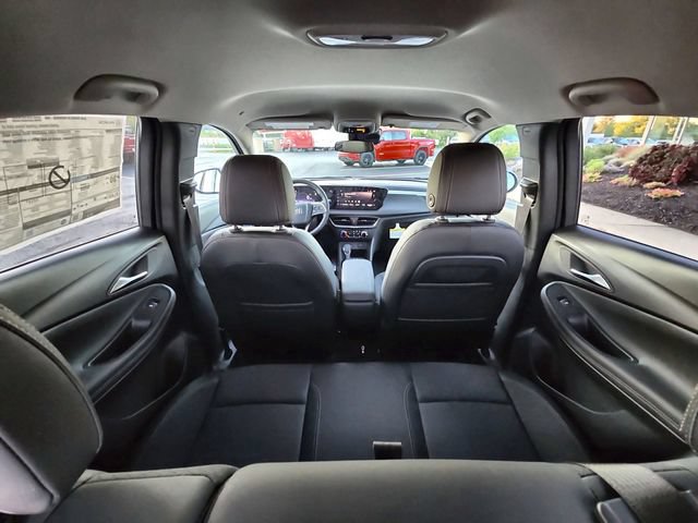 New 2026 Buick Encore GX Preferred w/ Comfort Package FWD image 19