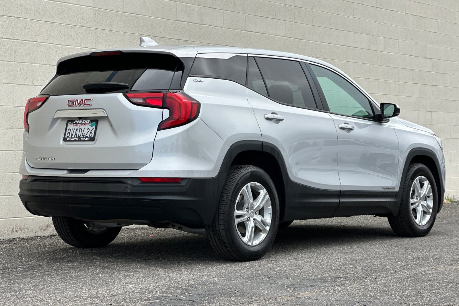 Certified 2021 GMC Terrain SLE image 4