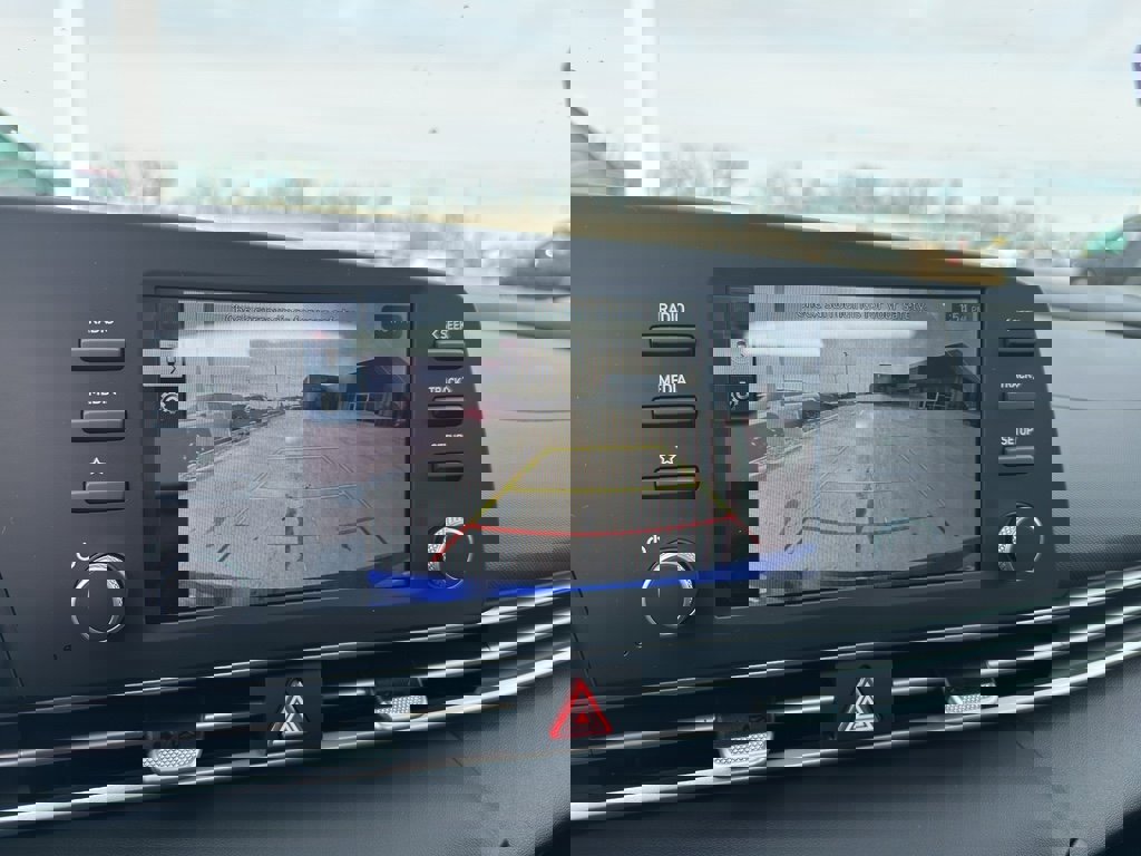 New 2026 Hyundai Elantra SE image 19