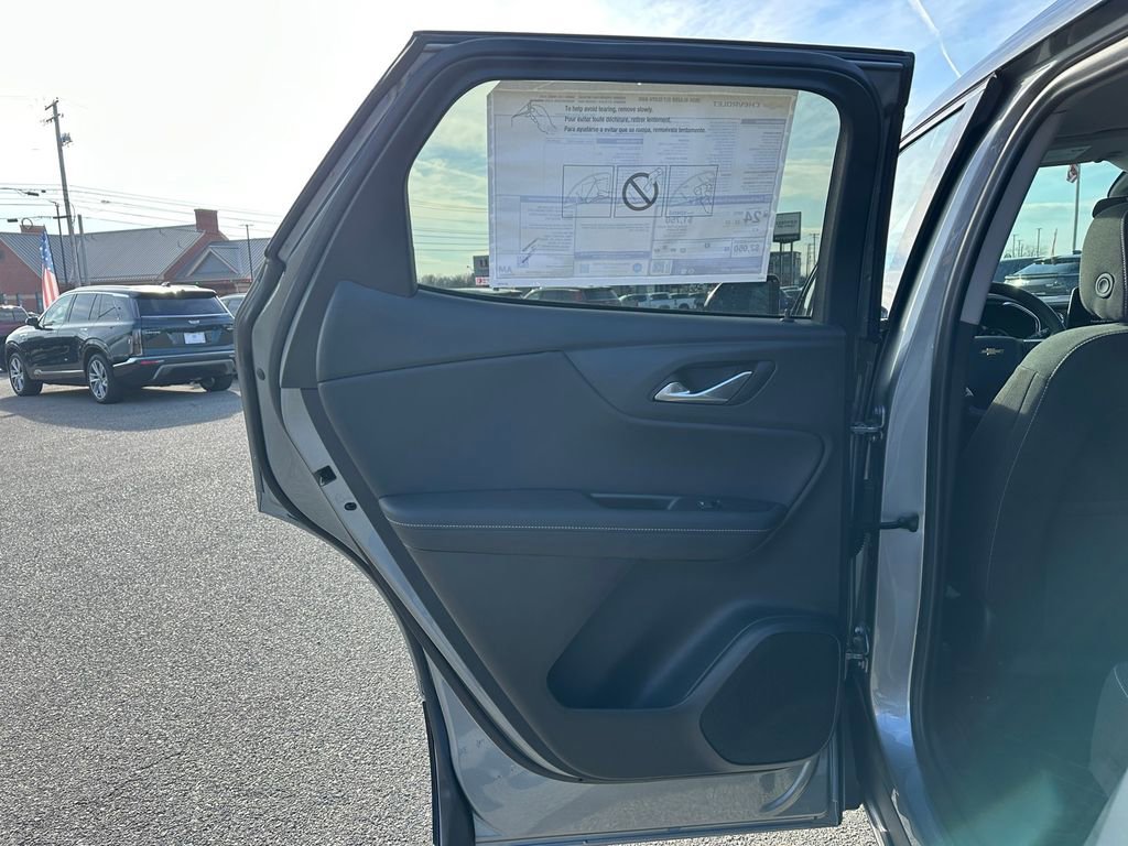 New 2026 Chevrolet Blazer LT w/ Midnight/Sport Edition image 11