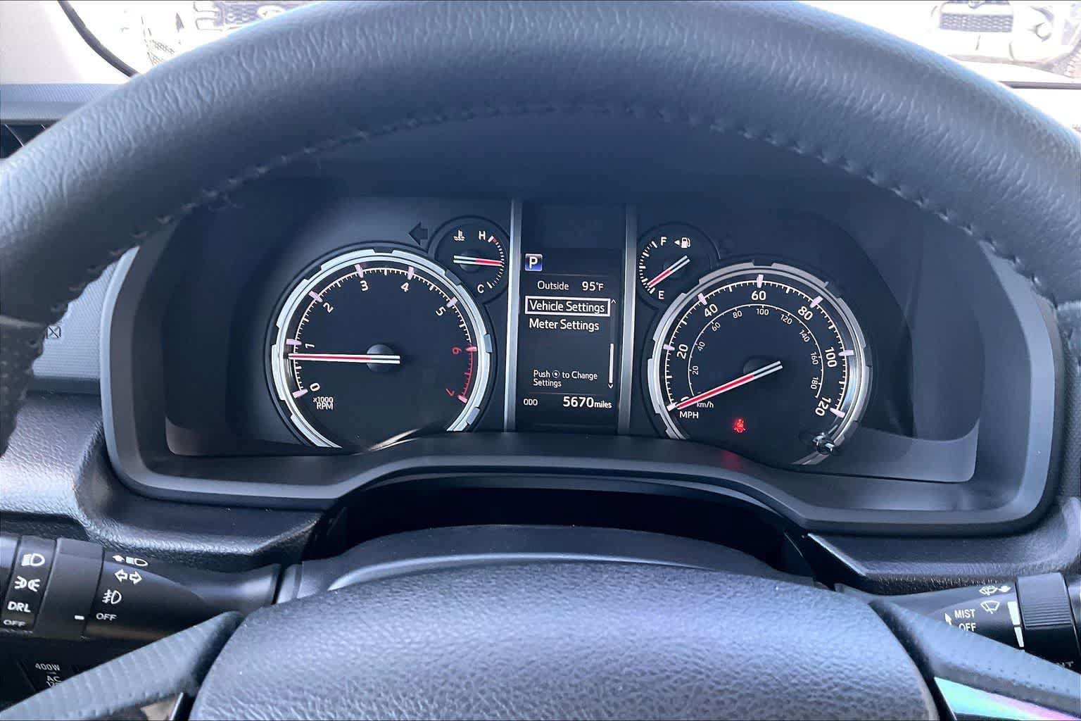Used 2024 Toyota 4Runner TRD Off-Road Premium w/ Off Road Premium Plus Package AWD/4WD image 17